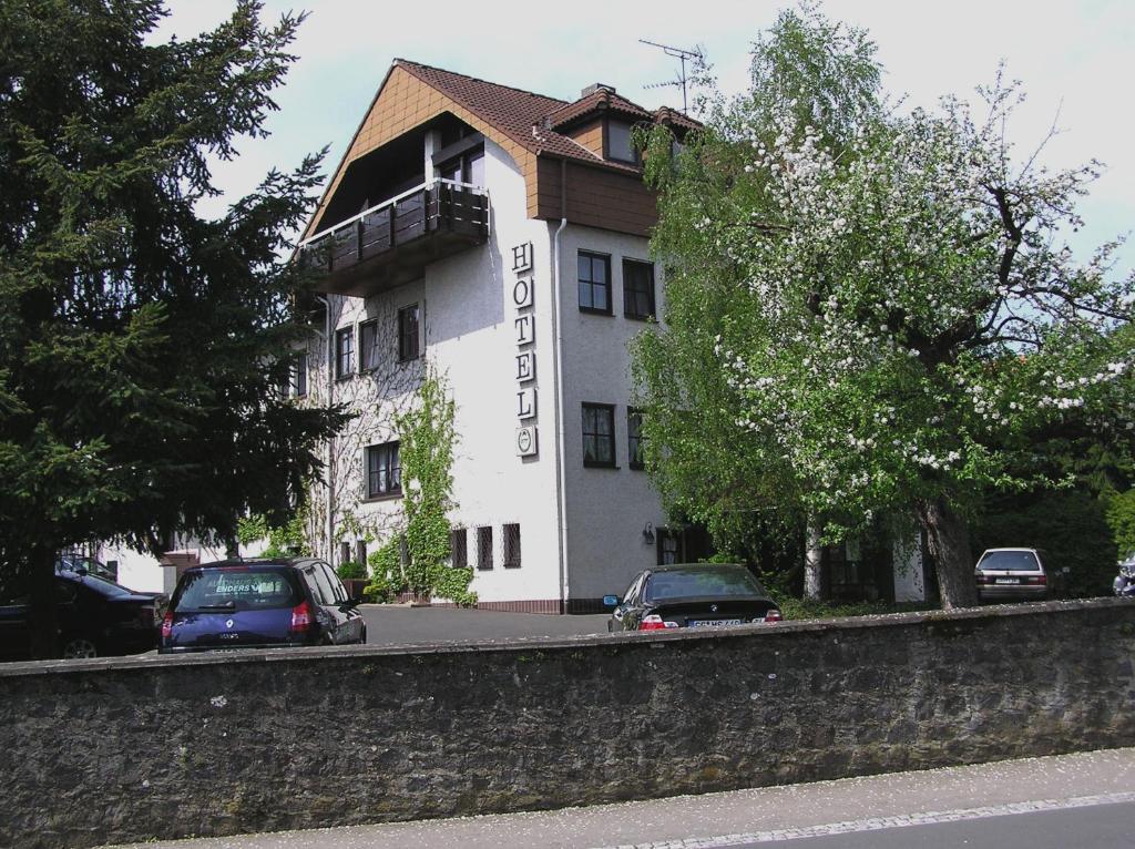 Hotel Pfaffenhof Lich Екстер'єр фото