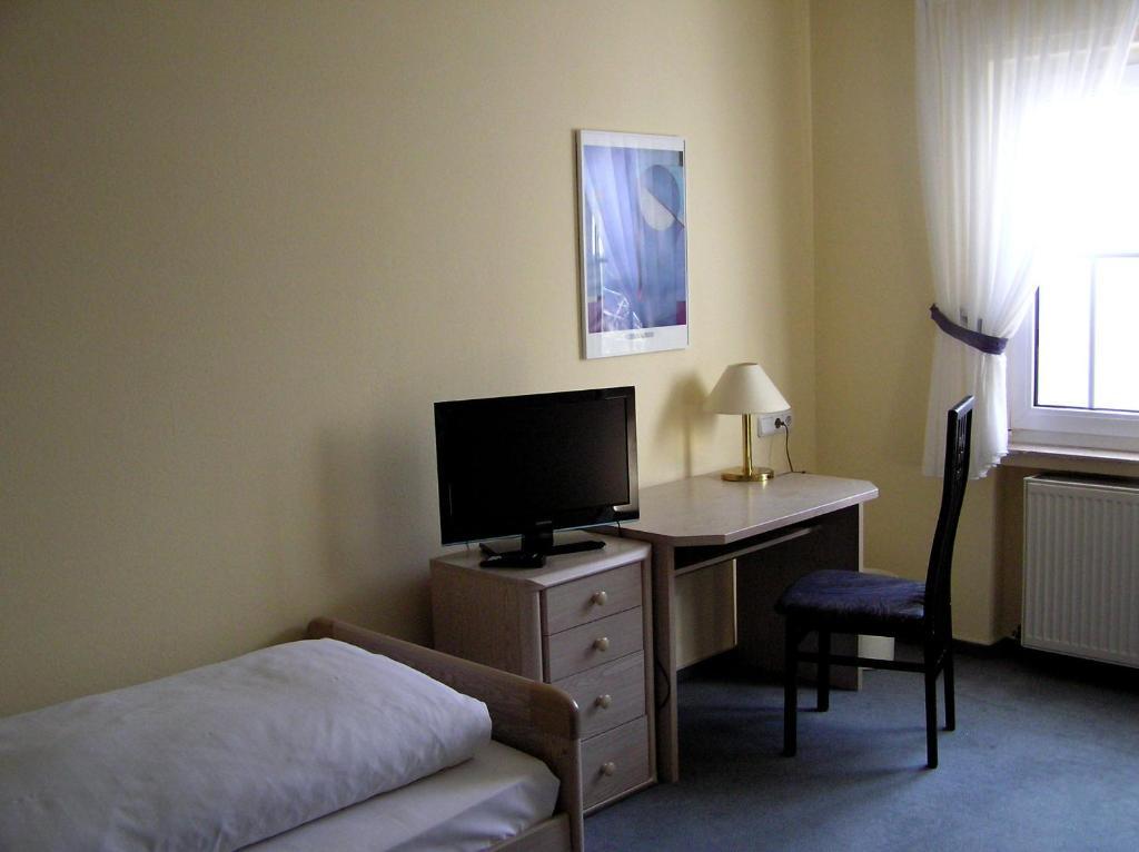 Hotel Pfaffenhof Lich Номер фото